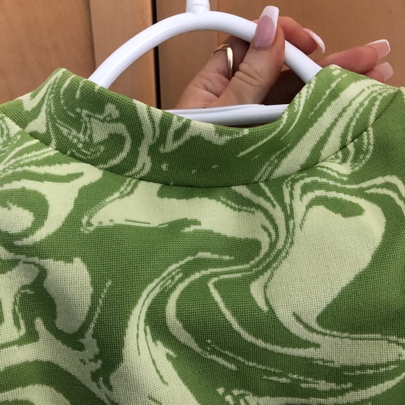 Zara Green Funky Tank 💚 - Picture 3 of 3